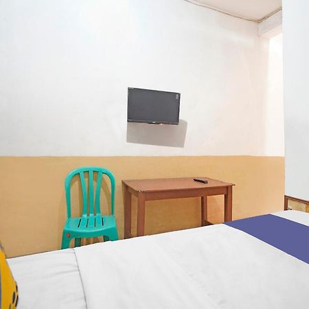 Spot On 91444 Hotel Arimbi Bandung Bagian luar foto
